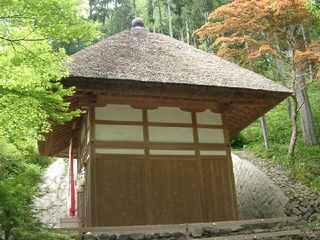 光滝寺炭焼不動尊