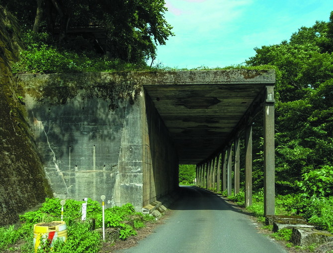 山中ロックシェッド