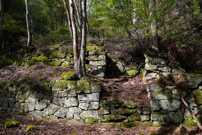 旧羅漢寺の遺構