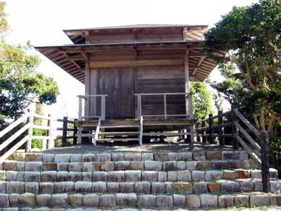 燈明崎 山見台跡