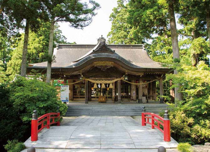 越中一宮高瀬神社
