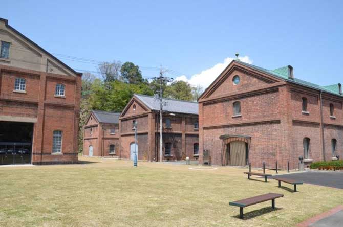 舞鶴赤れんがパーク 1号棟～5号棟（舞鶴旧鎮守府倉庫施設）