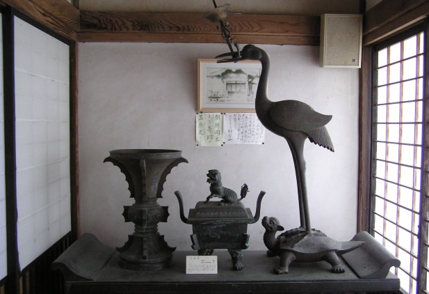 万松院の三具足