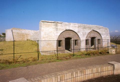 兵舎(東京湾第三海堡構造物)