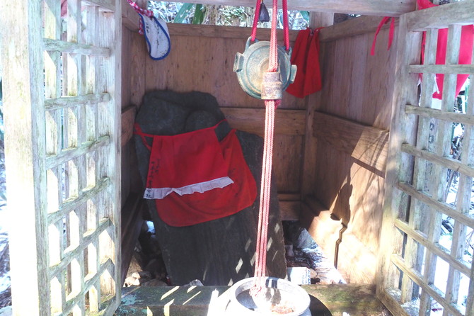 子継地蔵（粉撞地蔵）