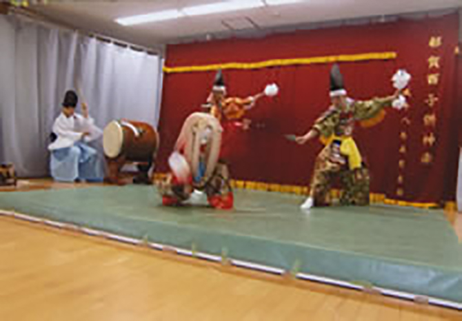 都賀西神楽（つがにしかぐら） 