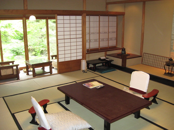 戸倉上山田温泉 笹屋ホテル別荘（豊年蟲）