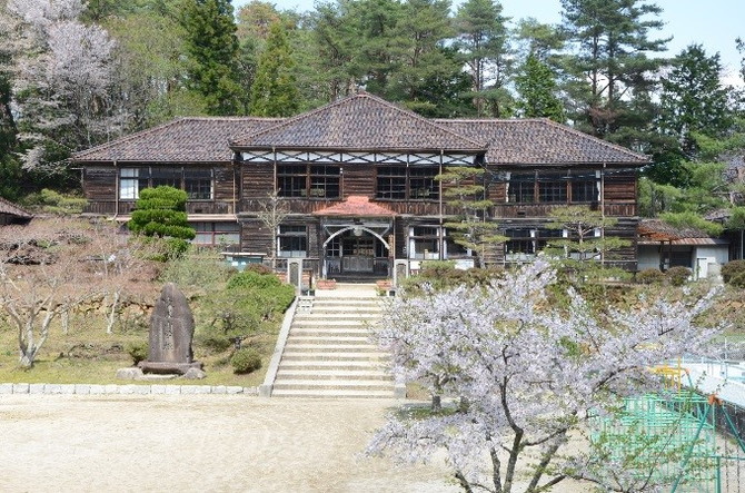 旧吹屋小学校校舎