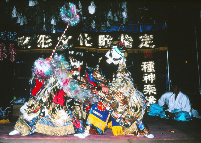 種神楽舞二題（たねかぐらまいにだい） 