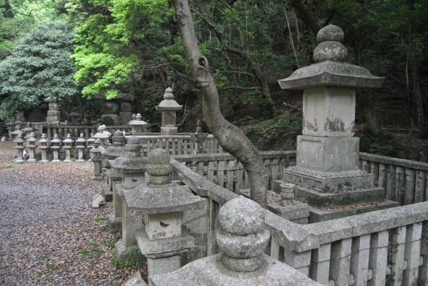 対馬藩主宗家墓所