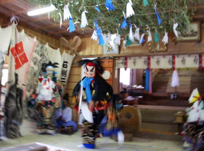 黒渕神楽（くろぶちかぐら） 