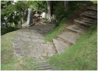 北前船が運んだ石造物