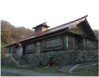 旧白鳥番屋（石狩市はまます郷土資料館）