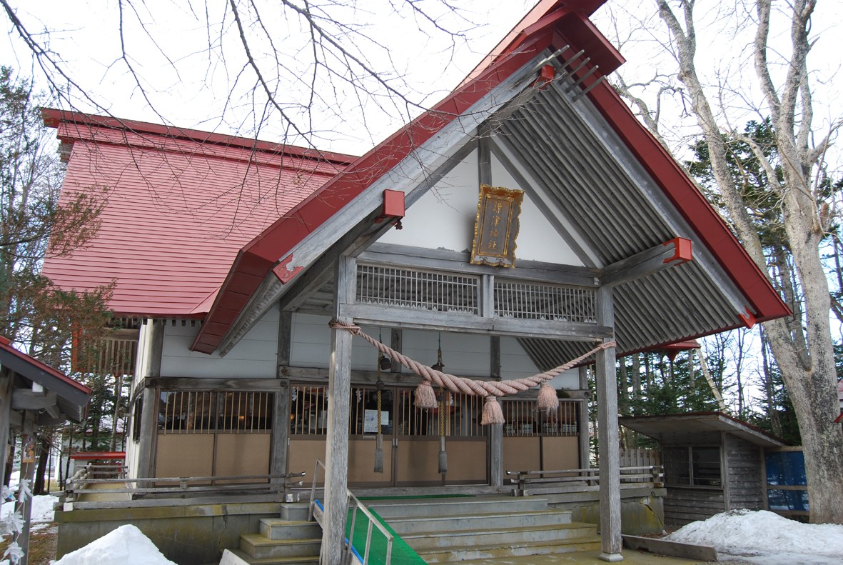 標津神社とその奉納品