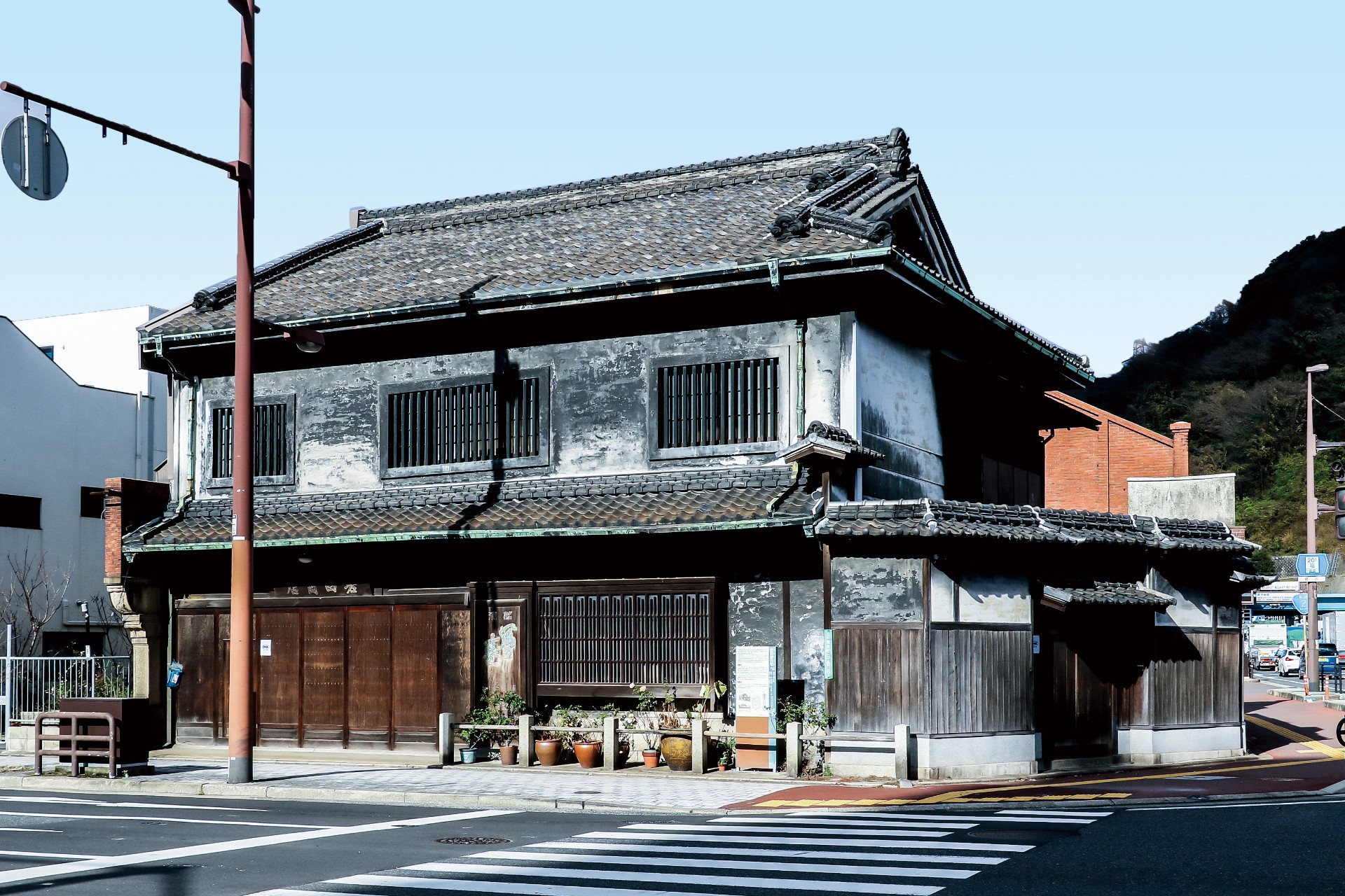 岩田家住宅　主屋、土蔵