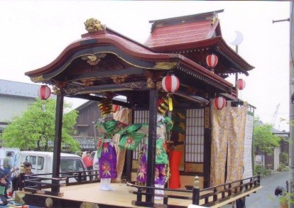 子供歌舞伎・曳山